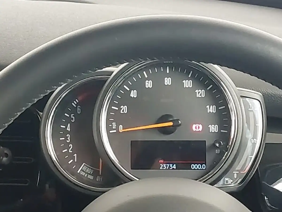 2021-mini-cooper-15-cooper-classic-hatchback-5d-big-8