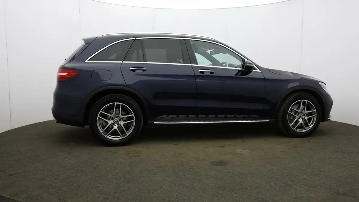 2018-mercedes-benz-glc-class-21d-glc220d-amg-line-premiumss-station-wagon-5d-big-55
