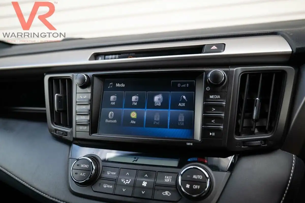 2018-toyota-rav4-25-vvt-i-design-194bhp-2494cc-big-29
