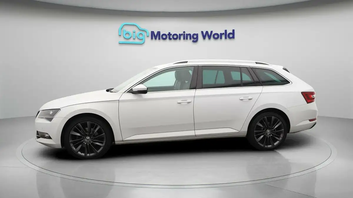2018-skoda-superb-20tdi-scr-se-l-executive-190ps-estate-big-4