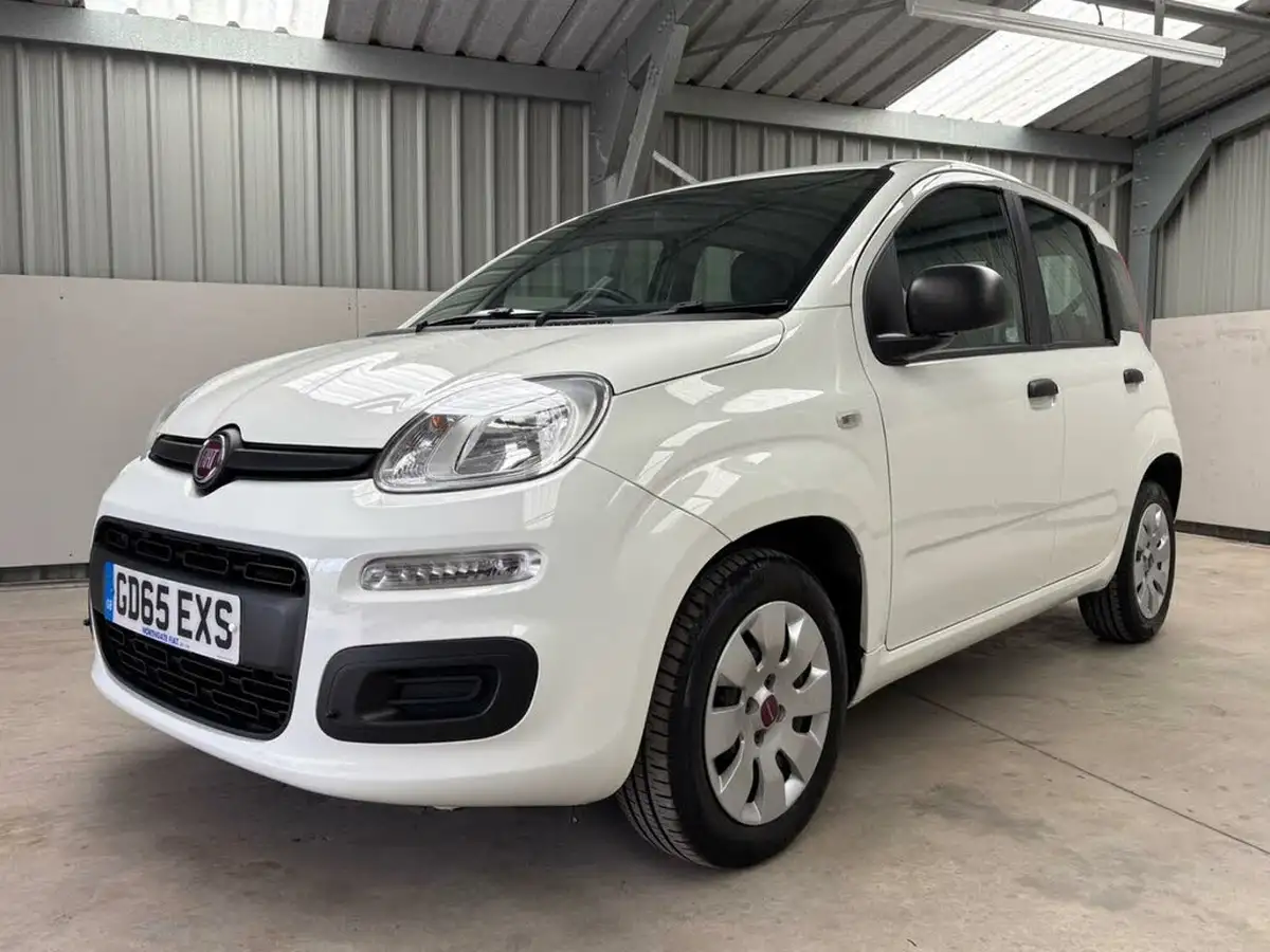 2015-fiat-panda-12-pop-big-1
