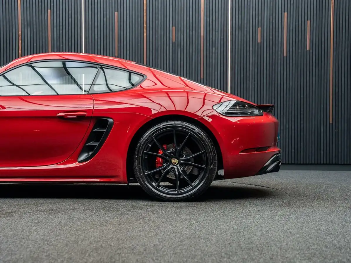 2018-porsche-cayman-718-25-cayman-gts-ss-pdk-big-20