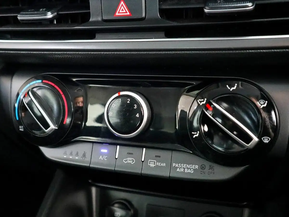2022-hyundai-kona-10-t-gdi-se-connect-big-34