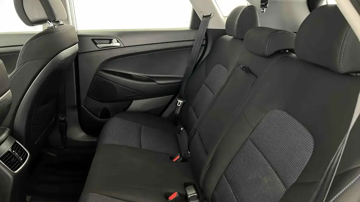 2018-hyundai-tucson-16-gdi-blue-drive-se-nav-big-11
