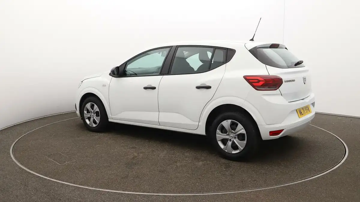 2021-dacia-sandero-10-sce-essential-big-30