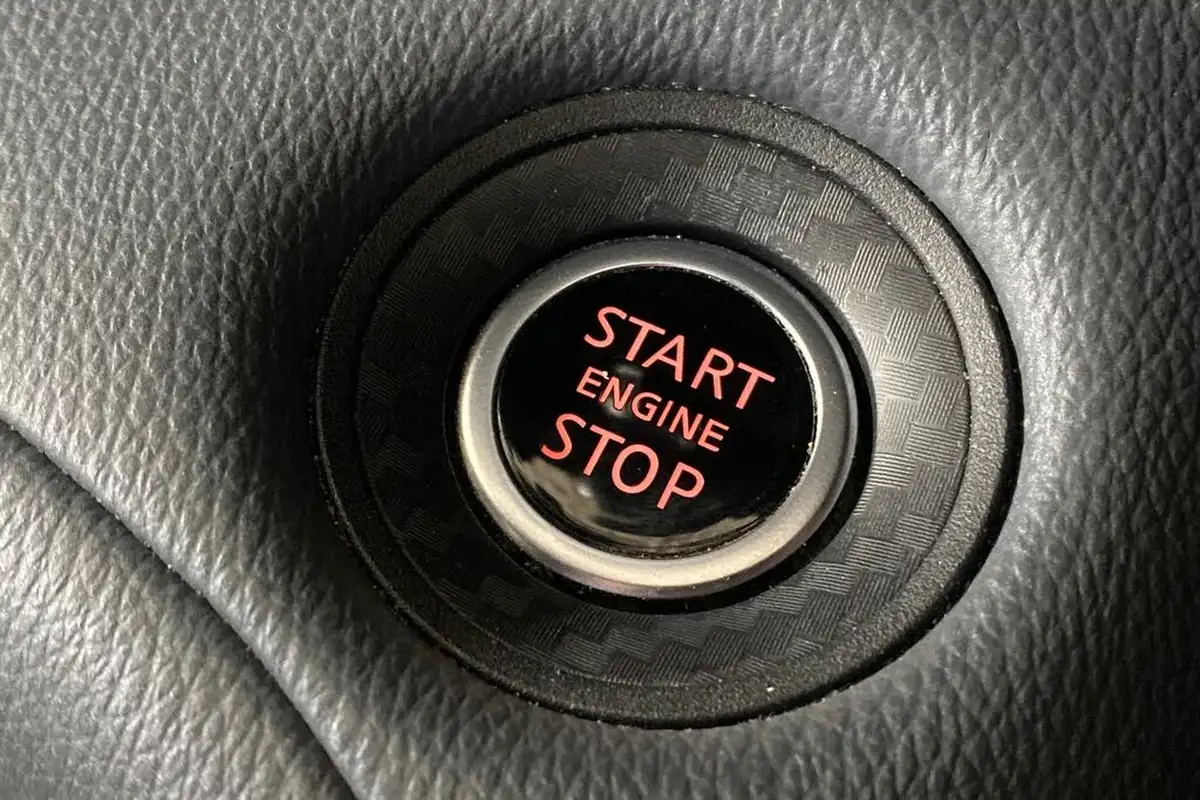 2022-nissan-juke-10-dig-t-n-connecta-dct-big-30