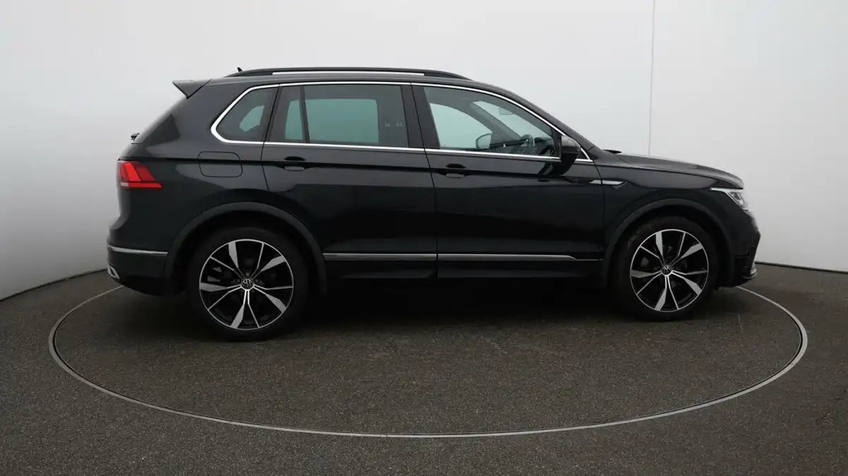 2021-volkswagen-tiguan-15-tsi-r-line-big-50