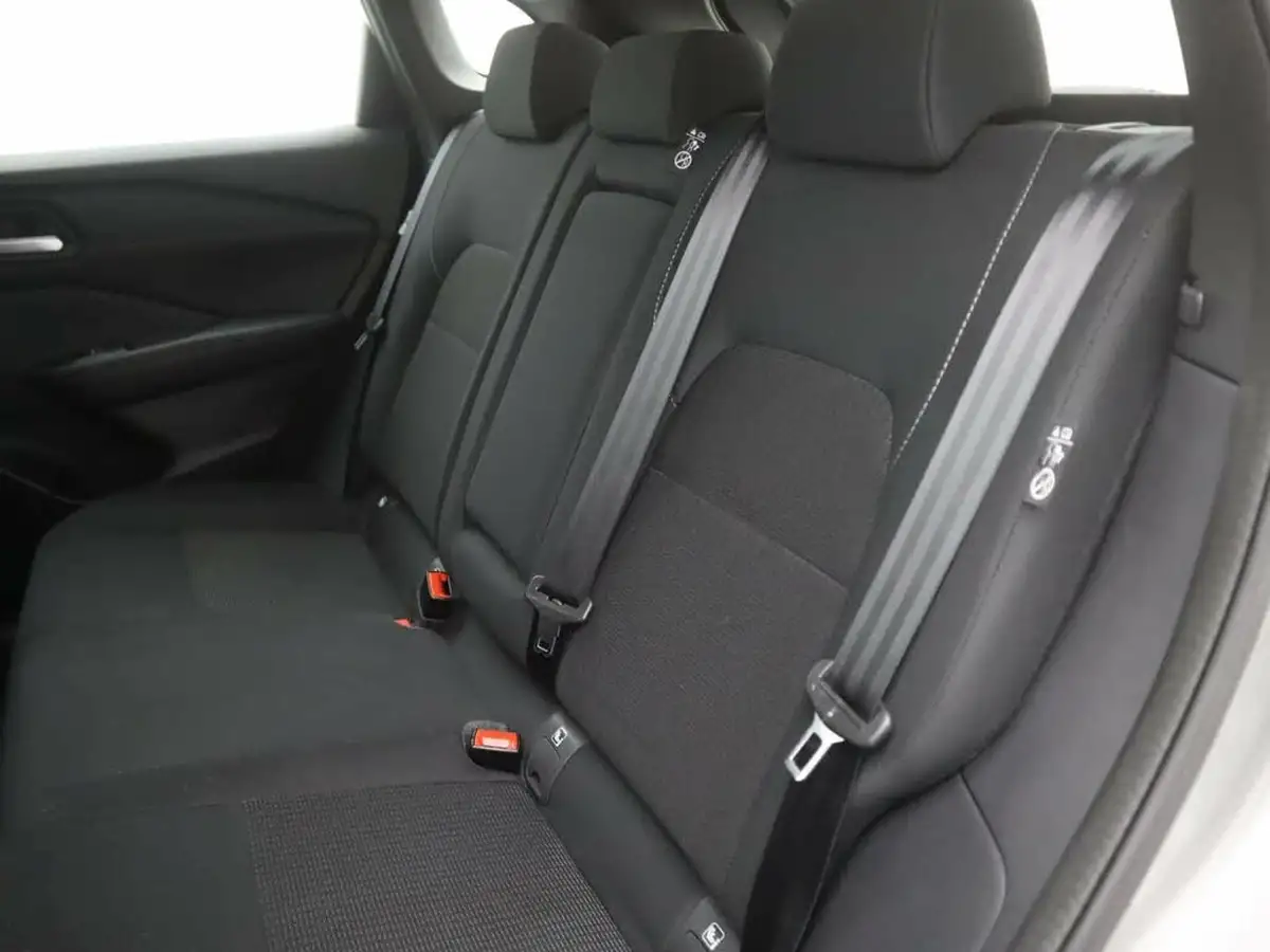 2022-nissan-qashqai-15-acenta-premium-big-14