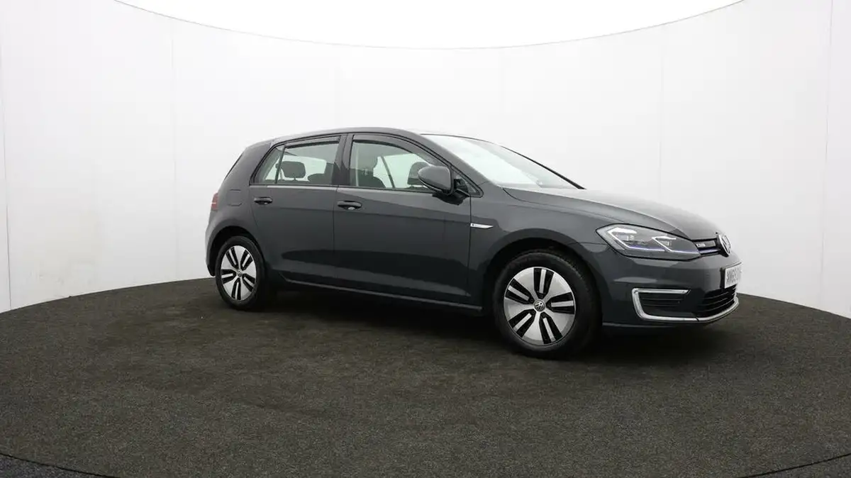 2020-volkswagen-golf-e-e-golf-big-46