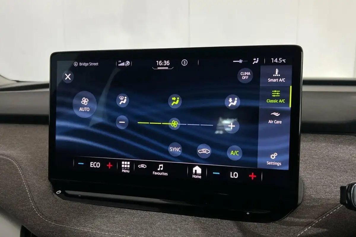 2022-skoda-enyaq-e-60-big-20