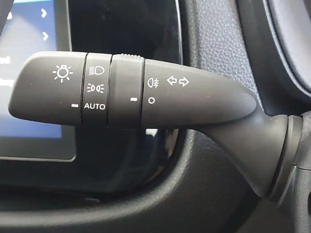 2024-toyota-aygo-x-10-vvt-i-pure-big-18