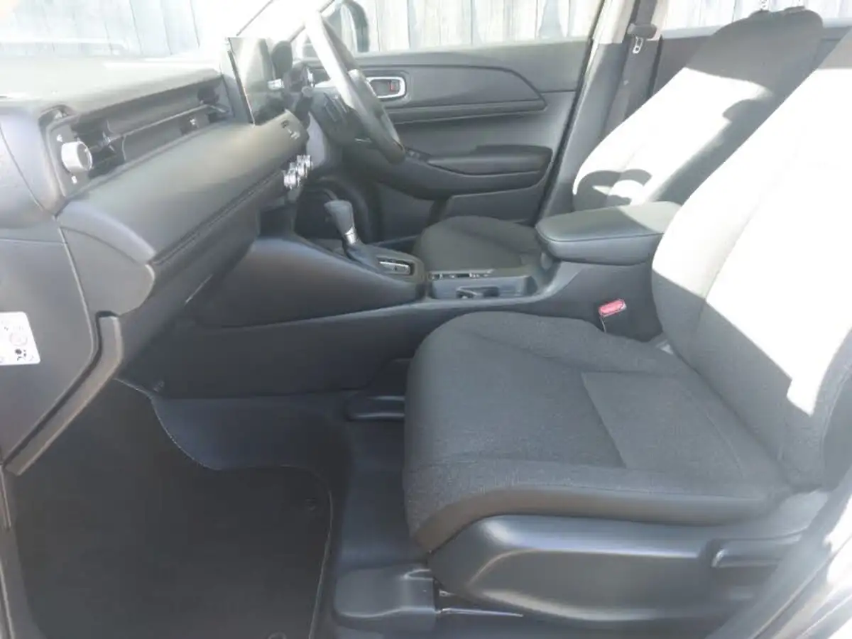 2023-honda-hr-v-15-i-mmd-elegance-big-4