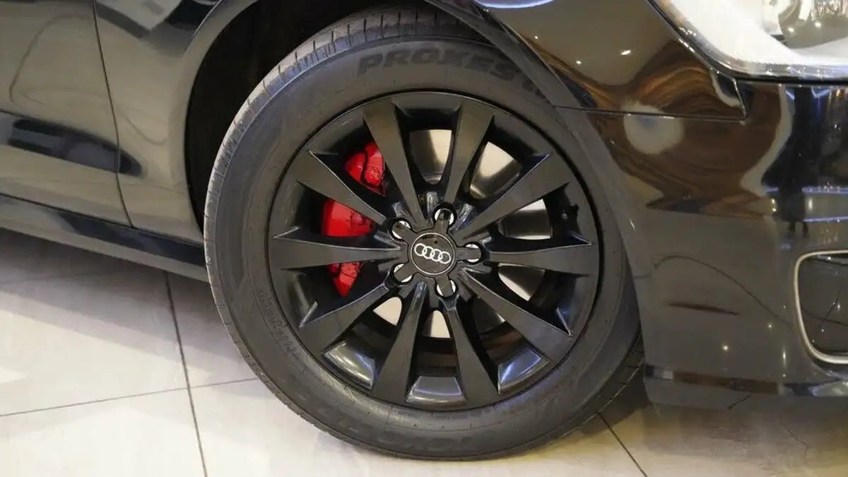 2016-audi-a6-avant-big-2