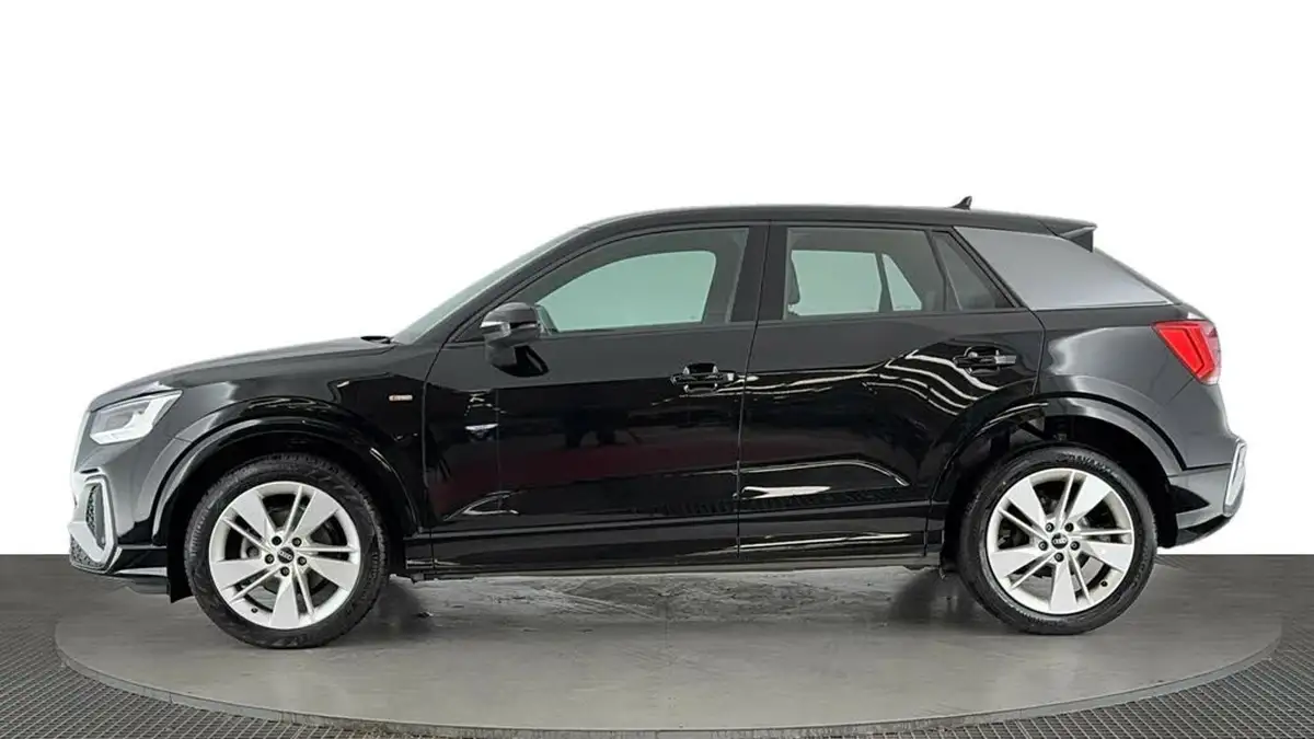 2021-audi-q2-10-30-tfsi-s-line-big-6