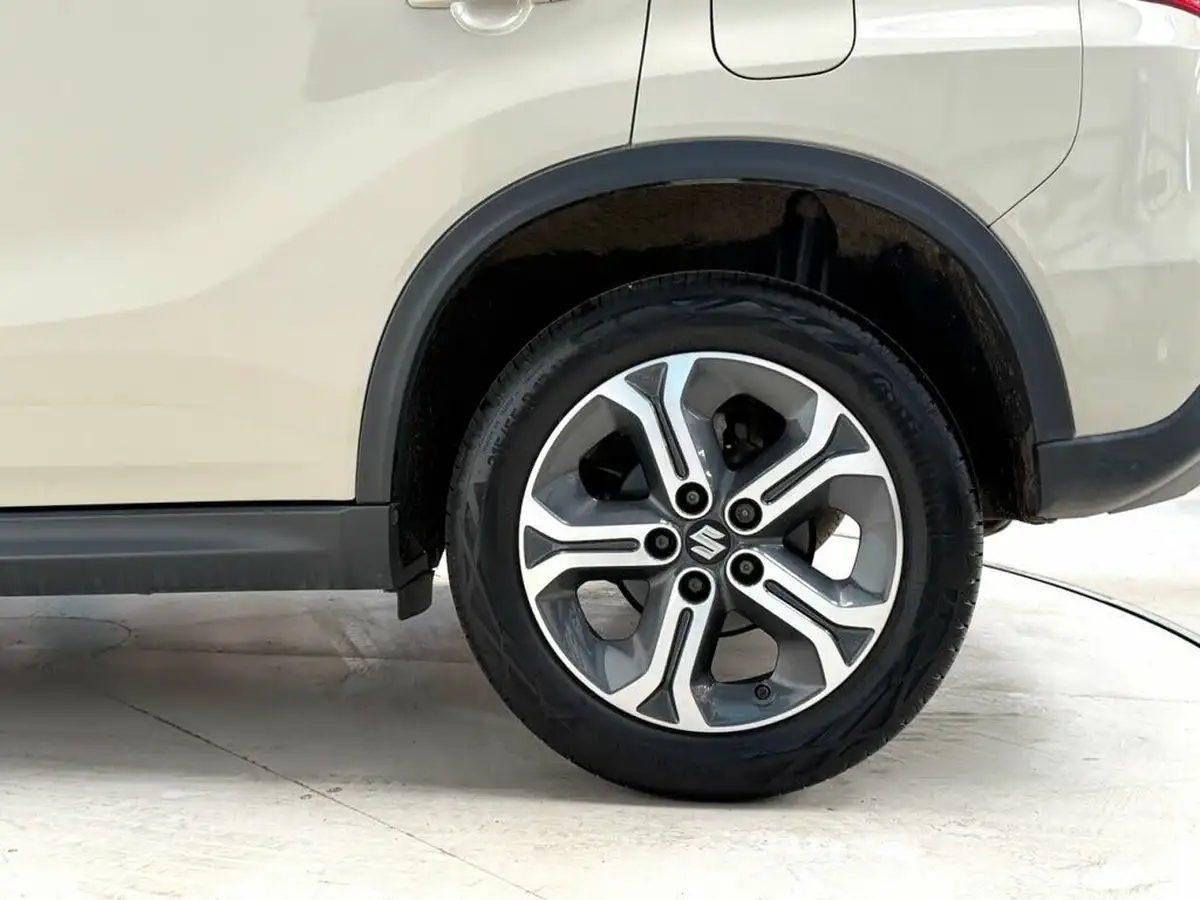 2018-suzuki-vitara-16-sz5-big-12