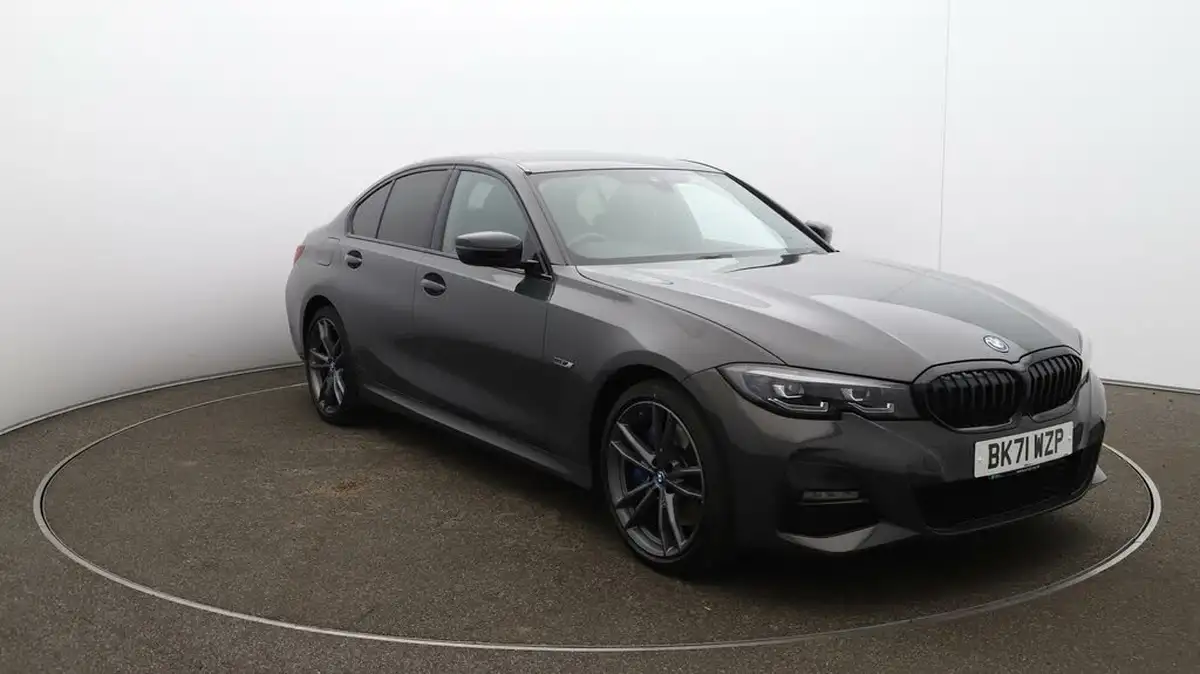 2021-bmw-3-series-20-330e-m-sport-pro-edition-saloon-4d-big-41