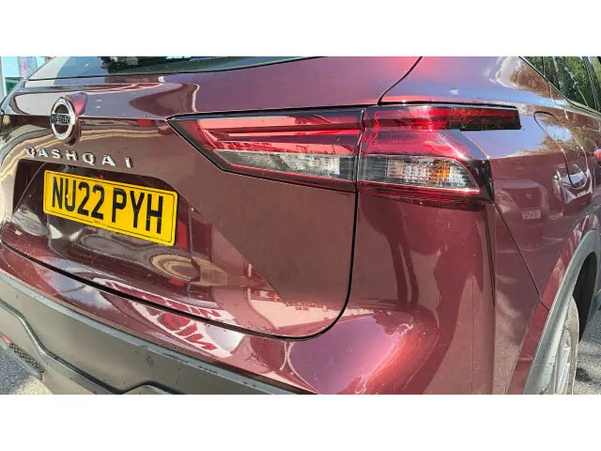 2022-nissan-qashqai-13-dig-t-acenta-premium-140ps-big-38