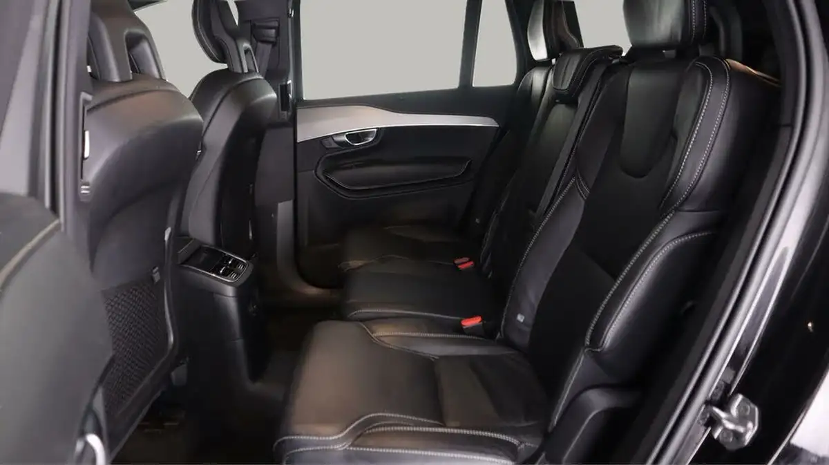 2021-volvo-xc90-20-t8-r-design-390bhp-big-15