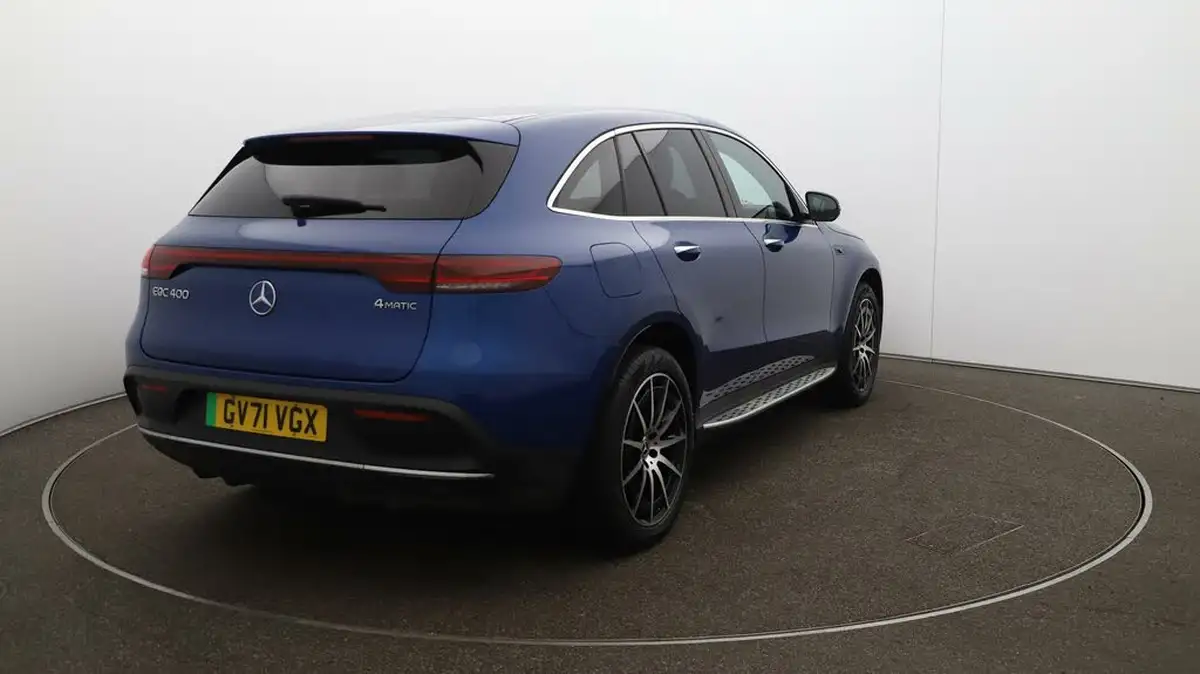 2022-mercedes-benz-eqc-e-eqc-400-amg-line-big-54