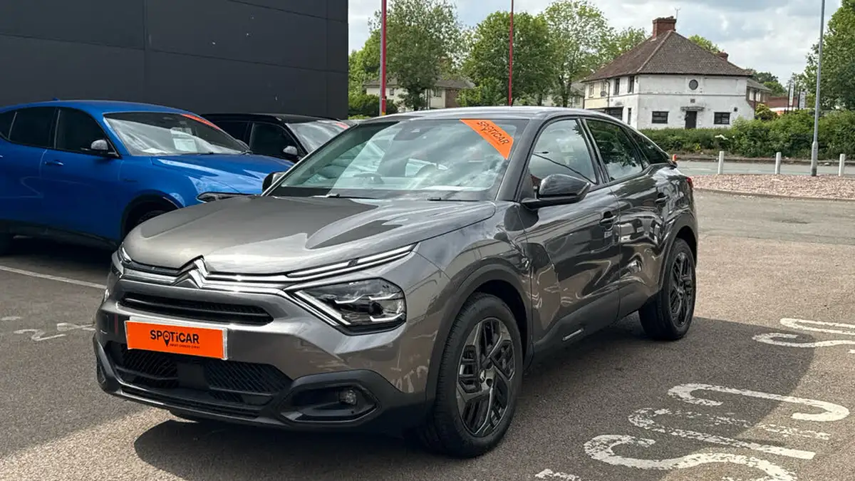 2023-citroen-c4-12-puretech-sense-big-6