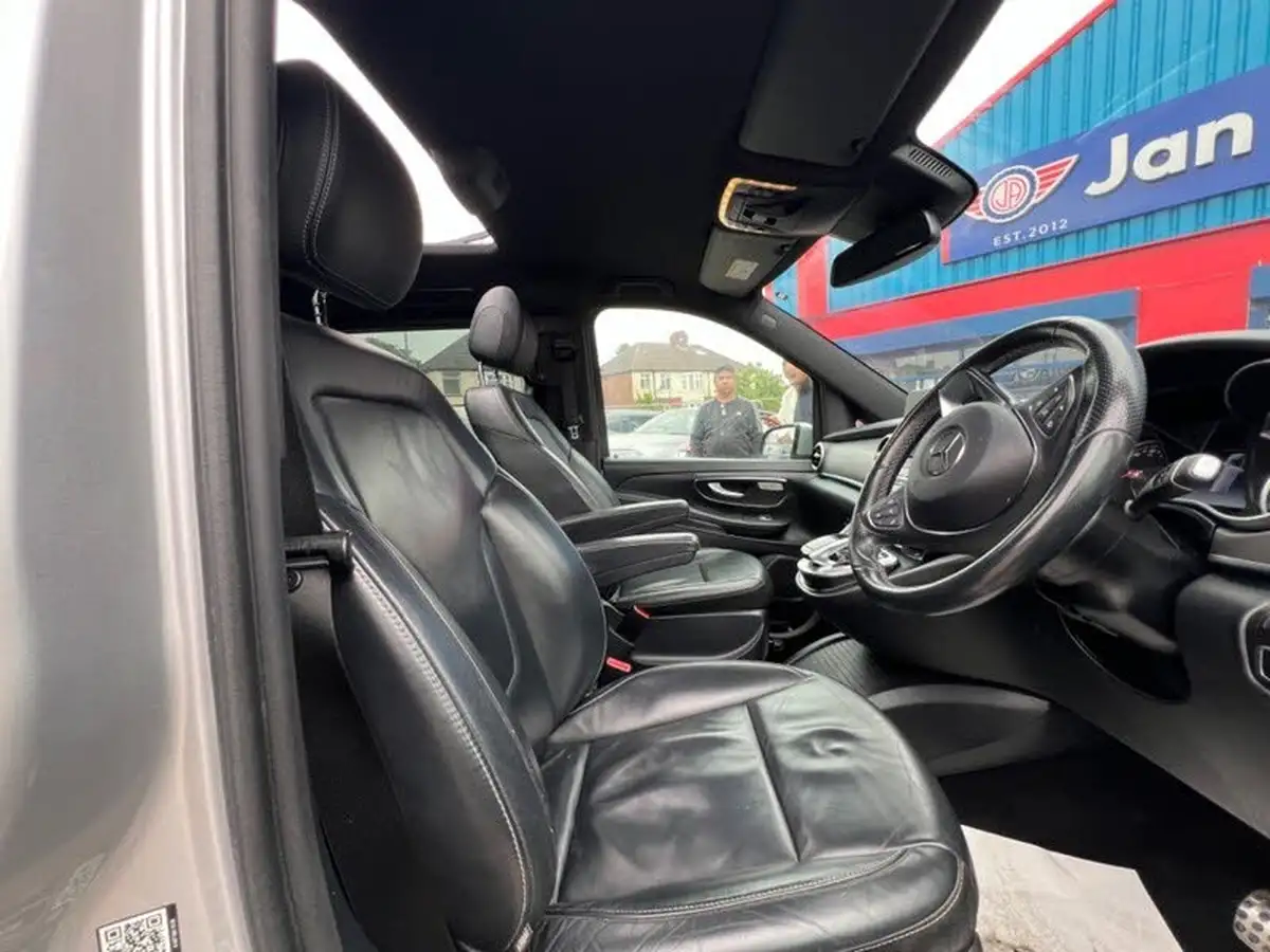 2018-mercedes-benz-v-class-21d-v220d-sport-big-45