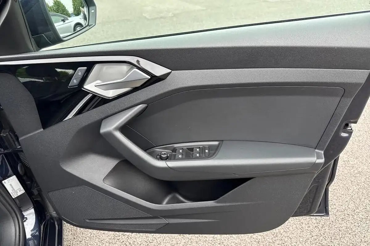 2020-audi-a1-10-30-tfsi-sport-116ps-s-tronic-big-20