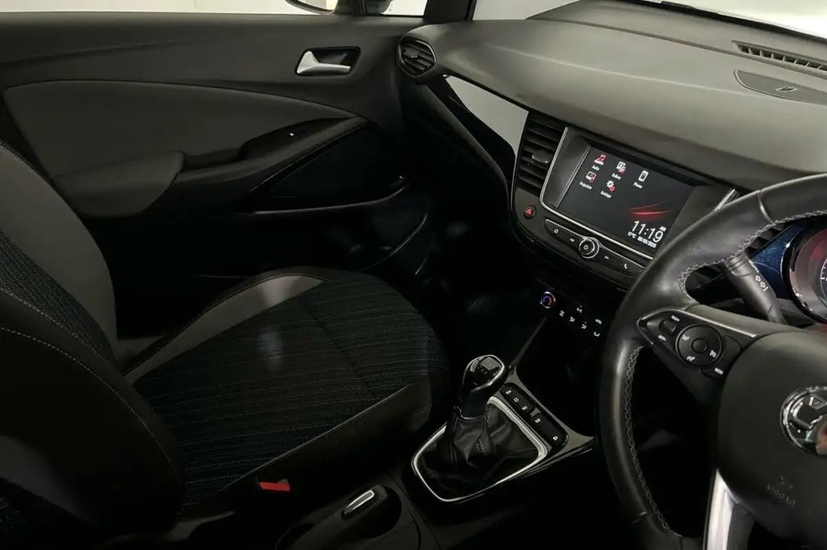 2019-vauxhall-crossland-x-12i-sport-big-30