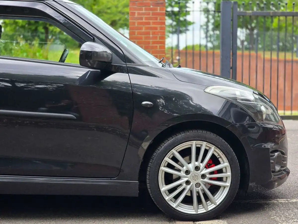 2014-suzuki-swift-16-sport-134bhp-3d-big-23
