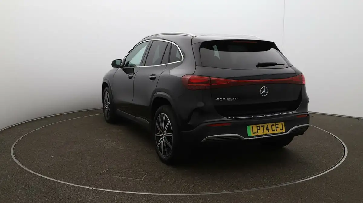 2025-mercedes-benz-eqa-e-eqa-250-amg-line-executive-big-52