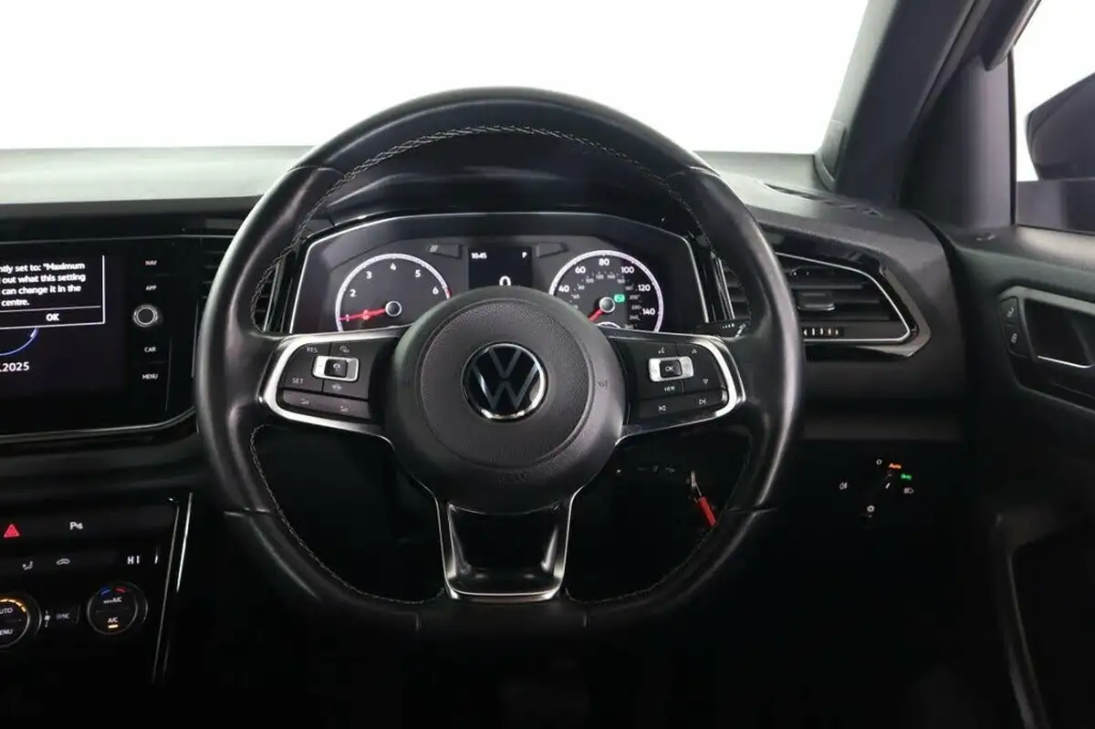 2020-volkswagen-t-roc-15-tsi-black-edition-dsg-big-48