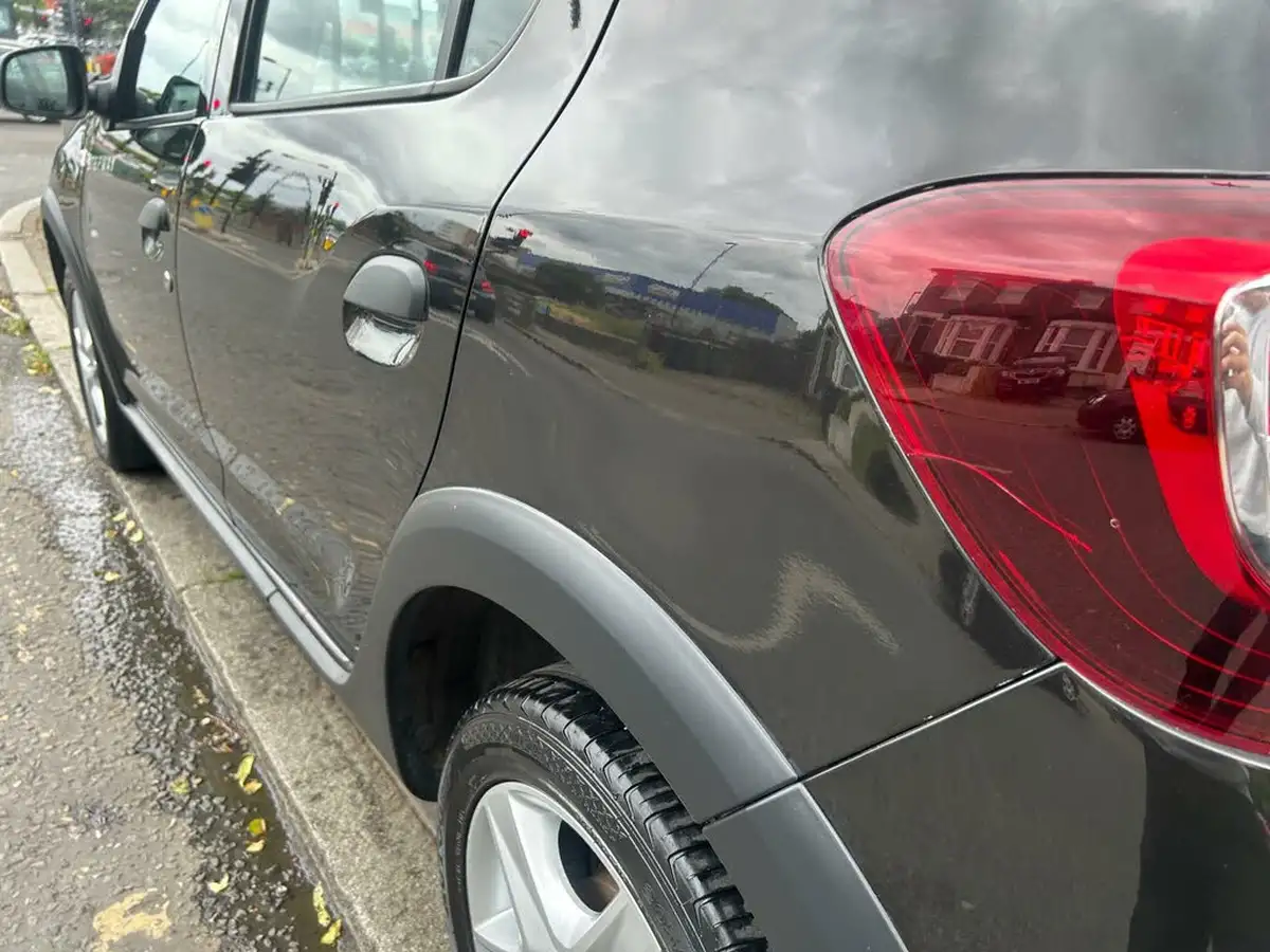 2016-dacia-sandero-stepway-09-tce-laureate-big-32