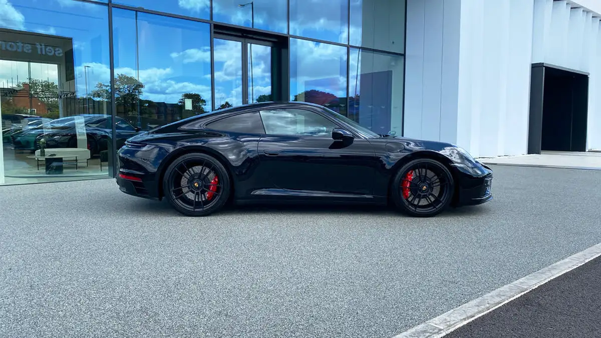 2022-porsche-911-30-carrera-gts-coupe-pdk-big-12