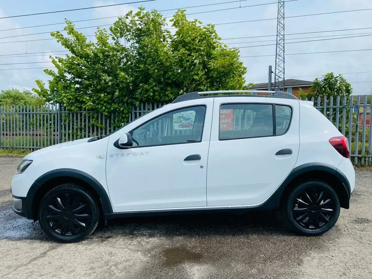 2016-dacia-sandero-stepway-09-tce-laureate-big-9