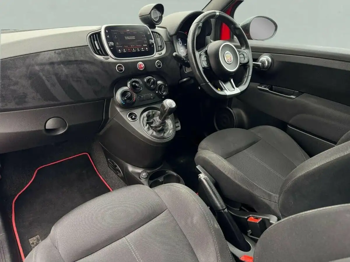 2018-abarth-595-14-tjet-trofeo-big-32