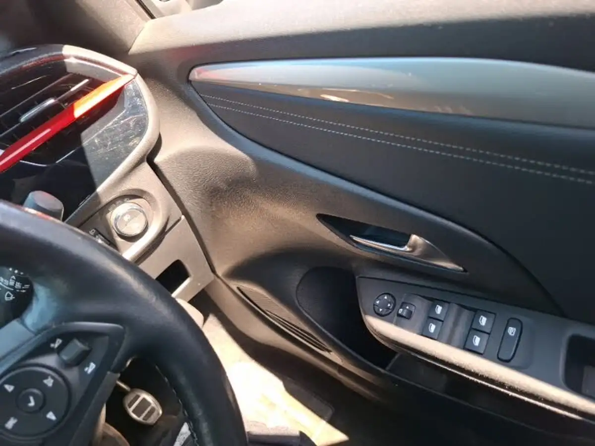 2020-vauxhall-corsa-12-turbo-sri-nav-big-17
