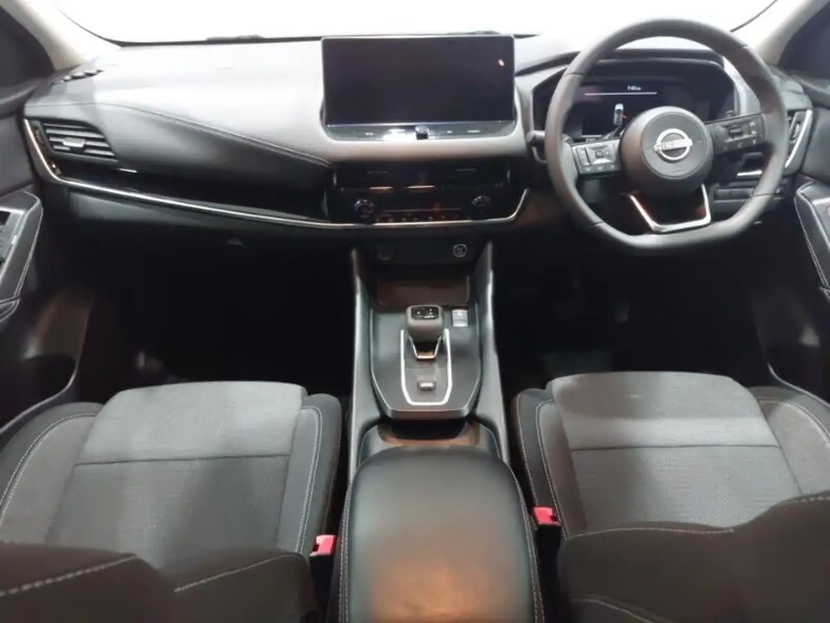 2023-nissan-qashqai-13-dig-t-n-connecta-160ps-auto-big-2