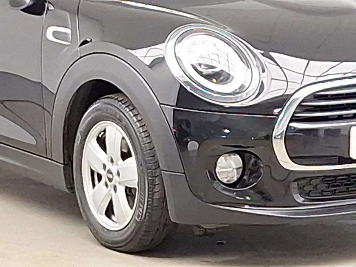 2019-mini-cooper-15-cooper-classic-hatchback-5d-big-8