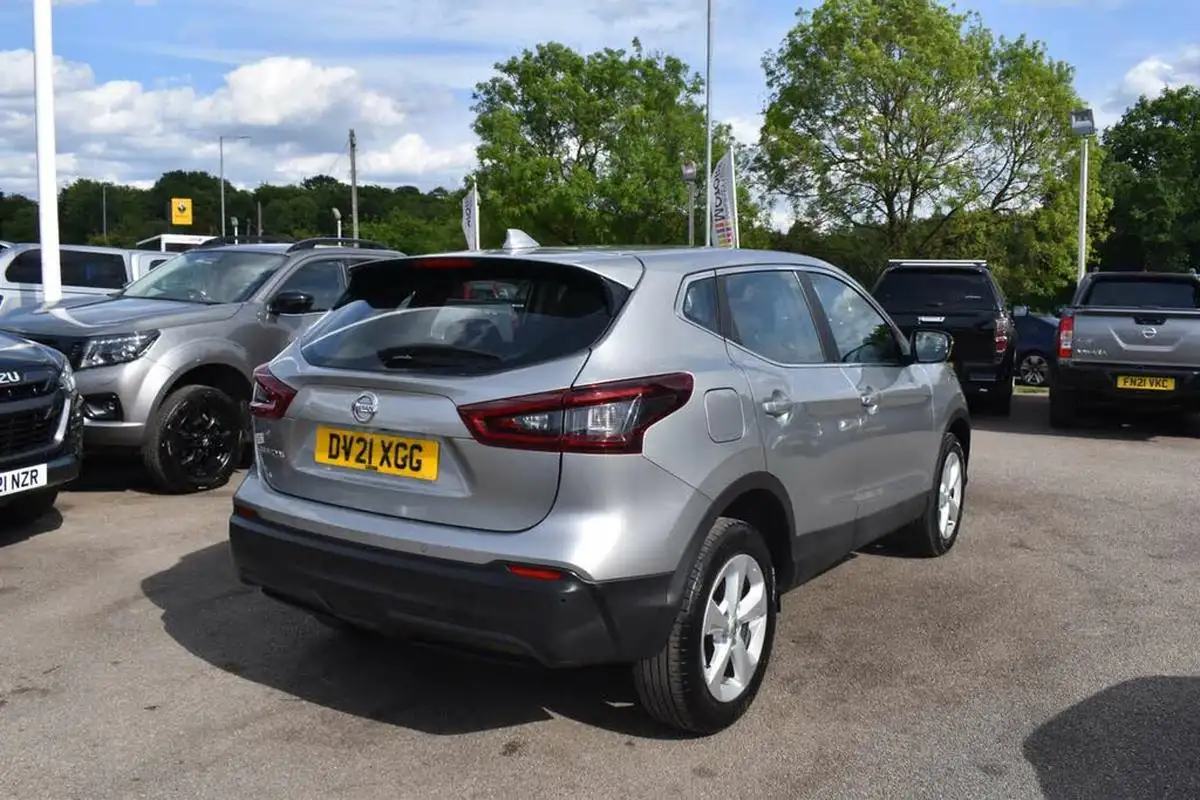 2021-nissan-qashqai-13-dig-t-acenta-premium-140ps-big-15