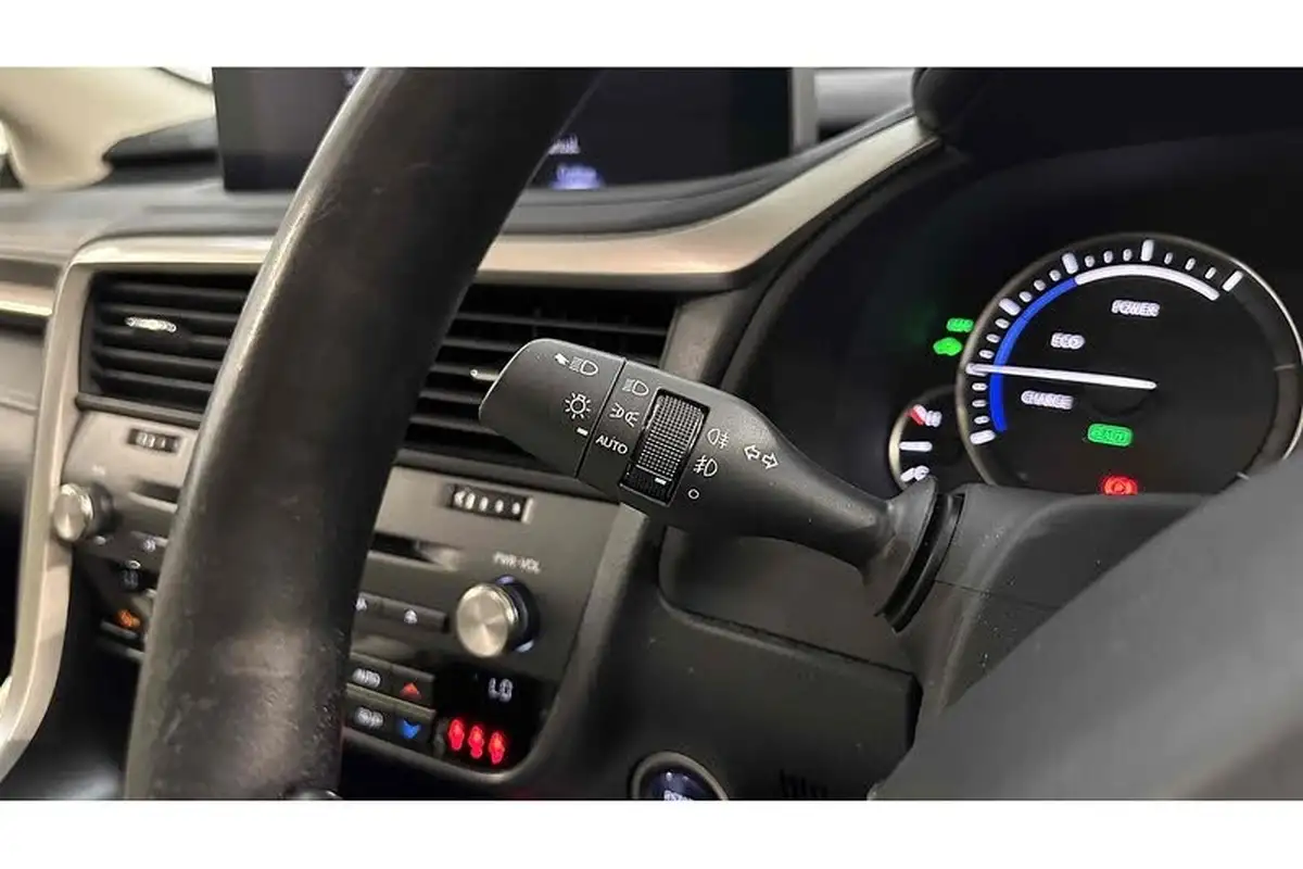 2022-lexus-rx-450h-35-rx-big-44