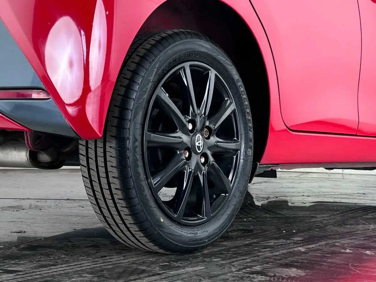 2017-toyota-aygo-10-vvt-i-x-style-71bhp-x-shift-big-11