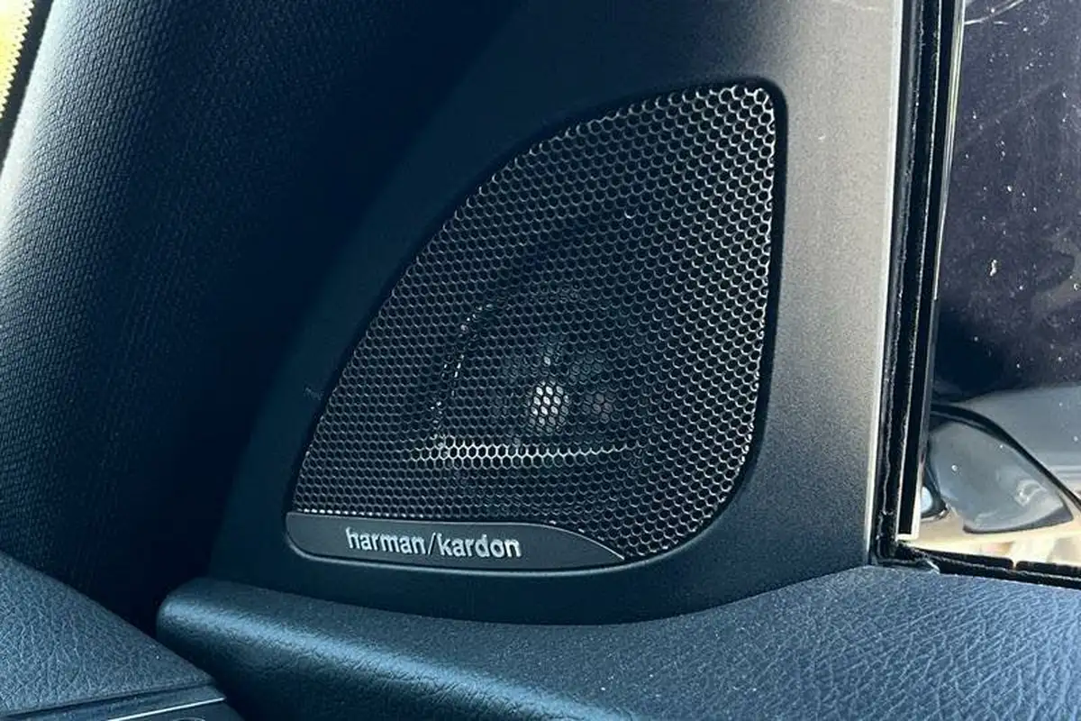 2018-bmw-2-series-30-m2-dct-big-28