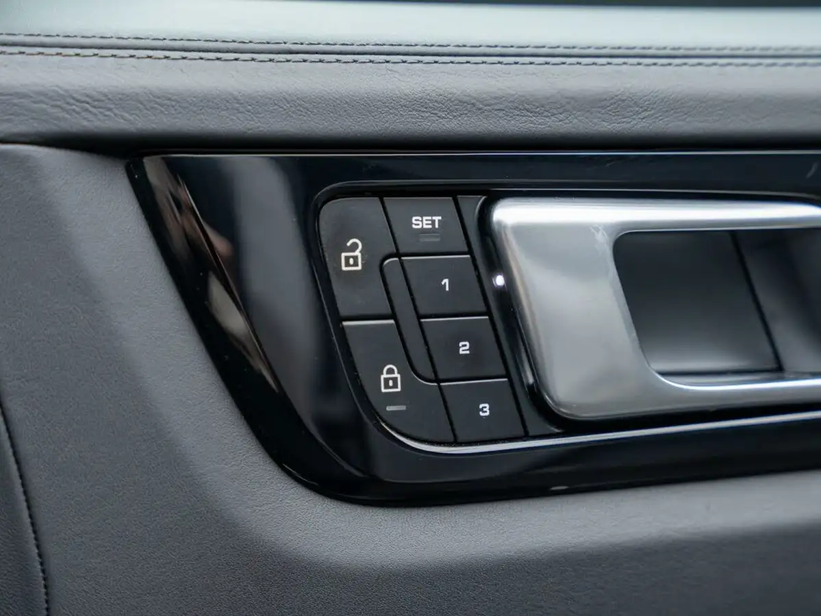 2022-porsche-cayenne-30-v6-e-hybrid-platinum-edition-462ps-station-wagon-big-37