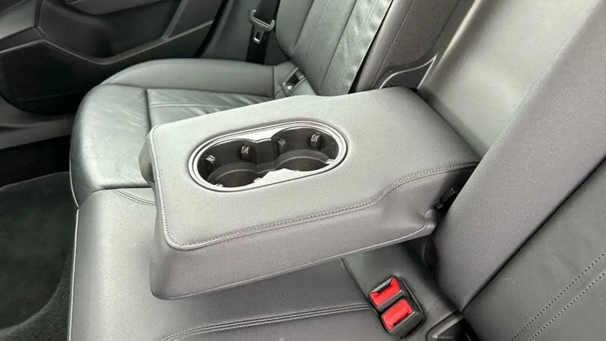 2022-audi-a3-15-35-tfsi-sportback-5d-s-tronic-big-10