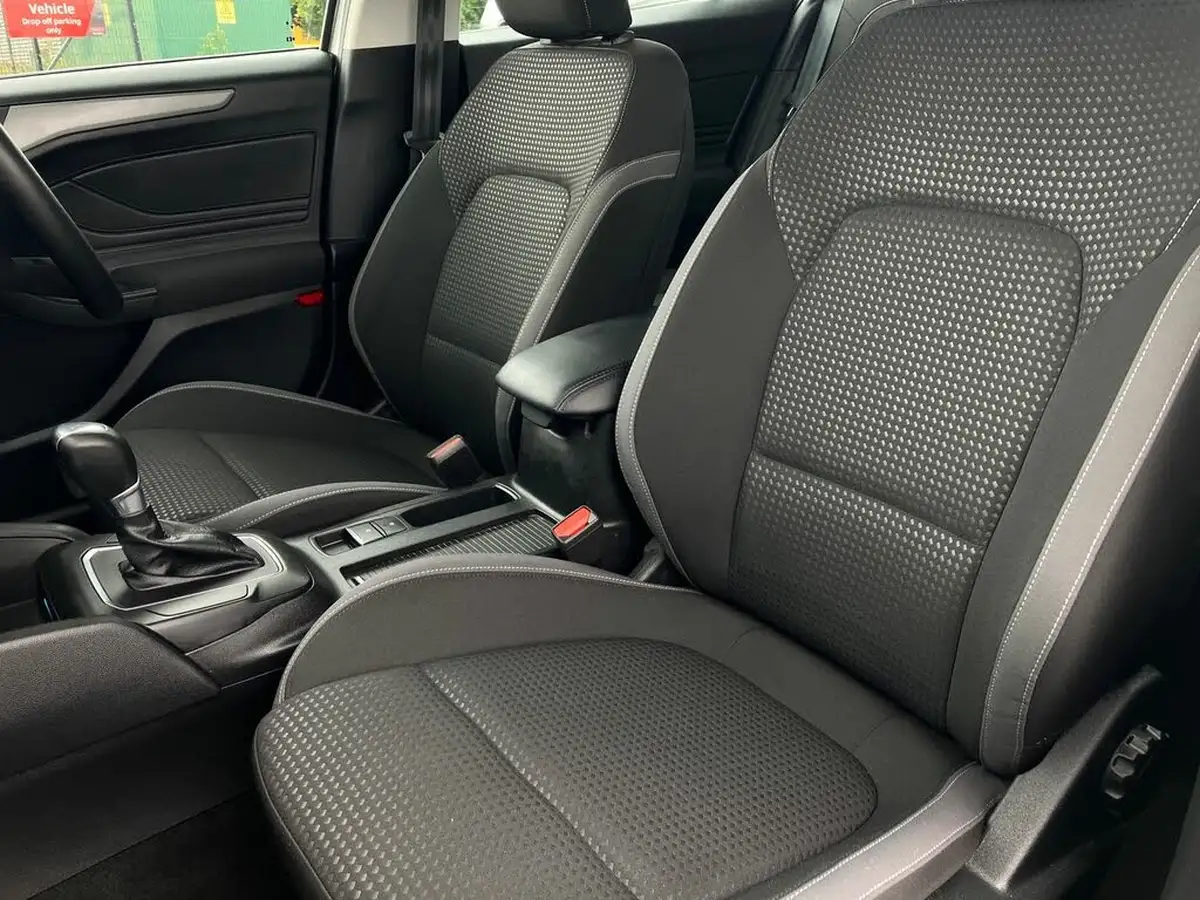 2022-ford-focus-10t-trend-hybrid-mhev-estate-powershift-big-24