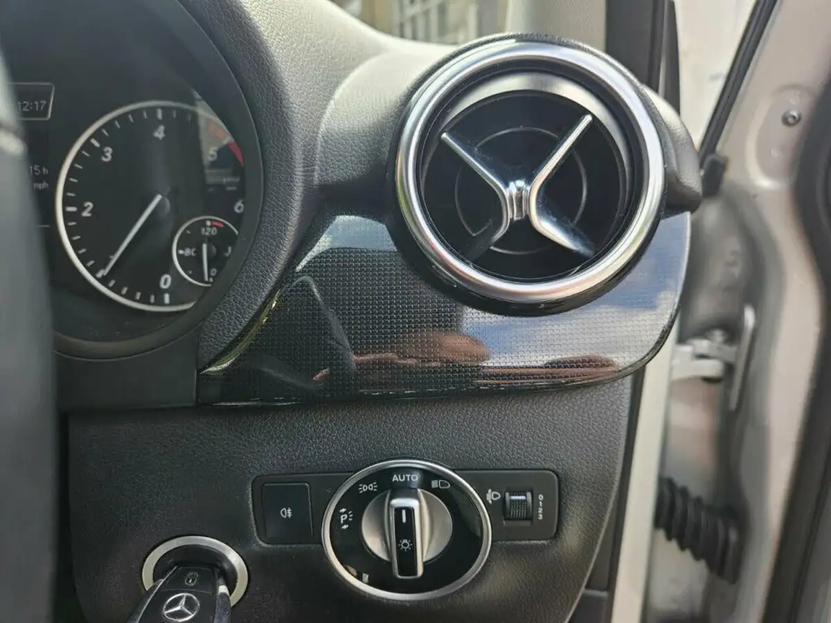2014-mercedes-benz-b-class-15-cdi-b180-se-15cdi-109bhp-eco-big-13