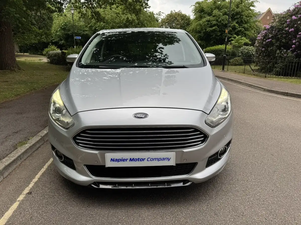 2016-ford-s-max-20tdci-titanium-sport-210ps-x-pack-powershift-big-1