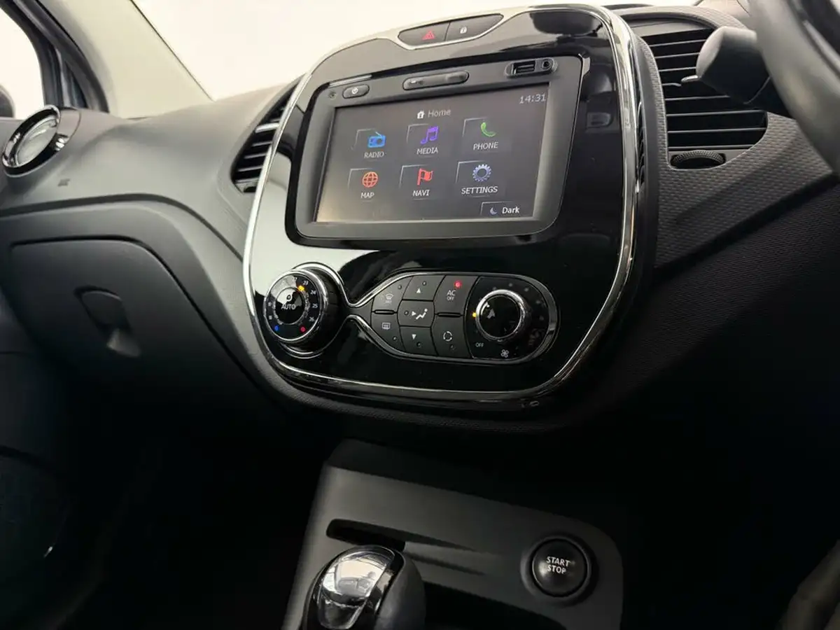 2014-renault-captur-12-dynamique-big-34