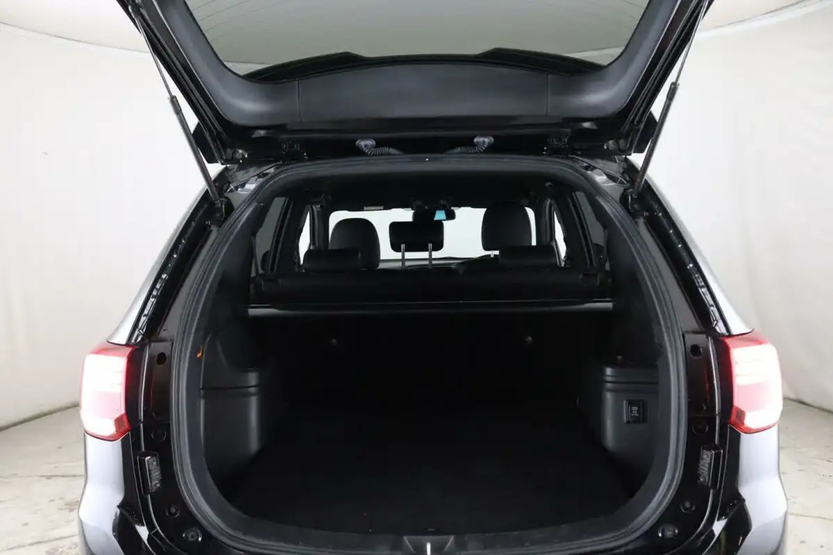 2019-mitsubishi-outlander-24-dynamic-phev-big-11