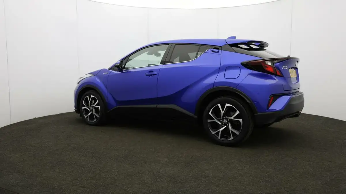 2021-toyota-c-hr-18-vvt-i-design-big-59