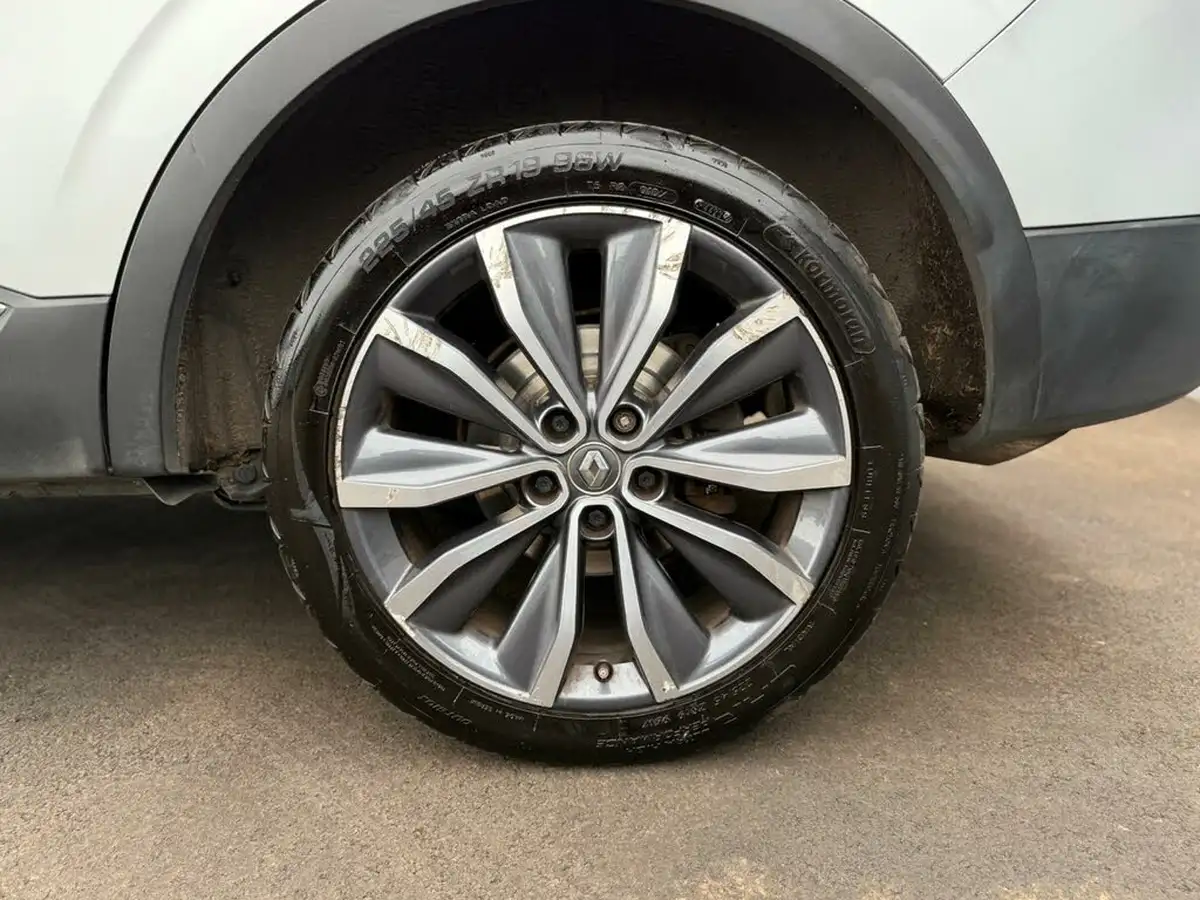 2018-renault-kadjar-15dci-signature-nav-110bhp-station-wagon-edc-auto-big-48
